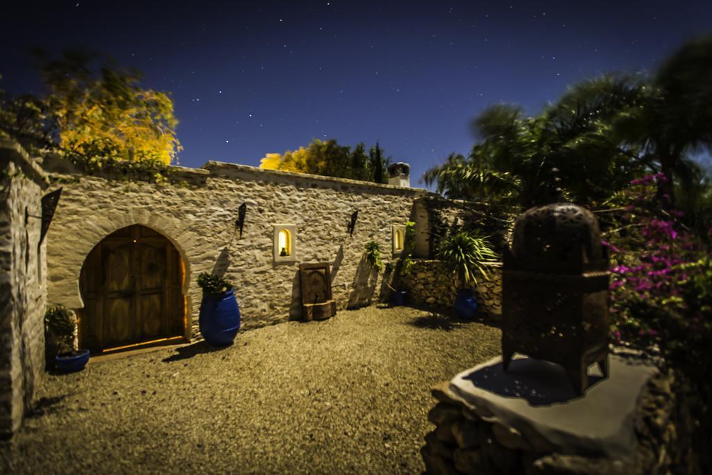 Ksar Meriem Hotel Ida Ougourd Bagian luar foto